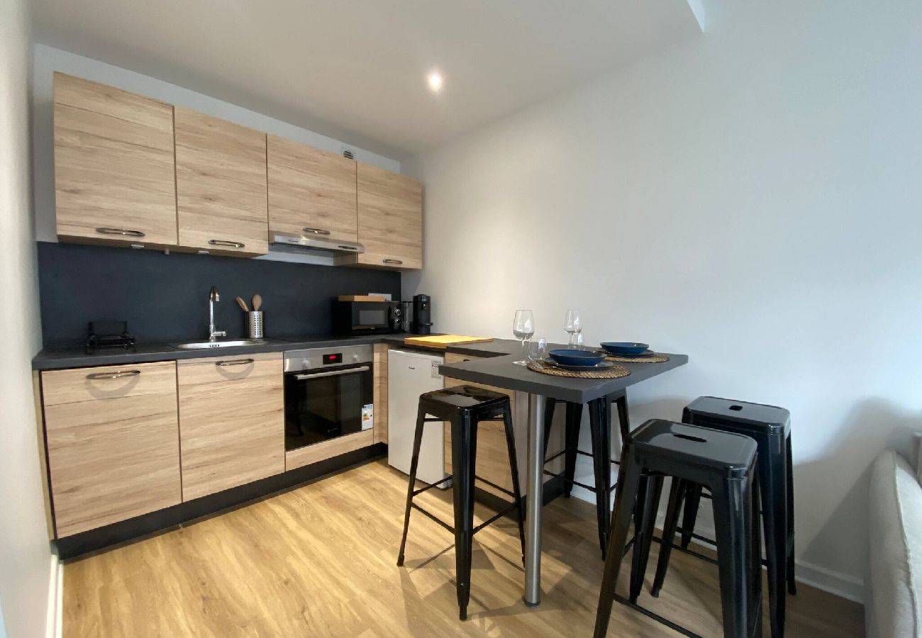 Appartement à Chamalières - Pasteur - Appart 40m2 cosy neuf avec garage privé