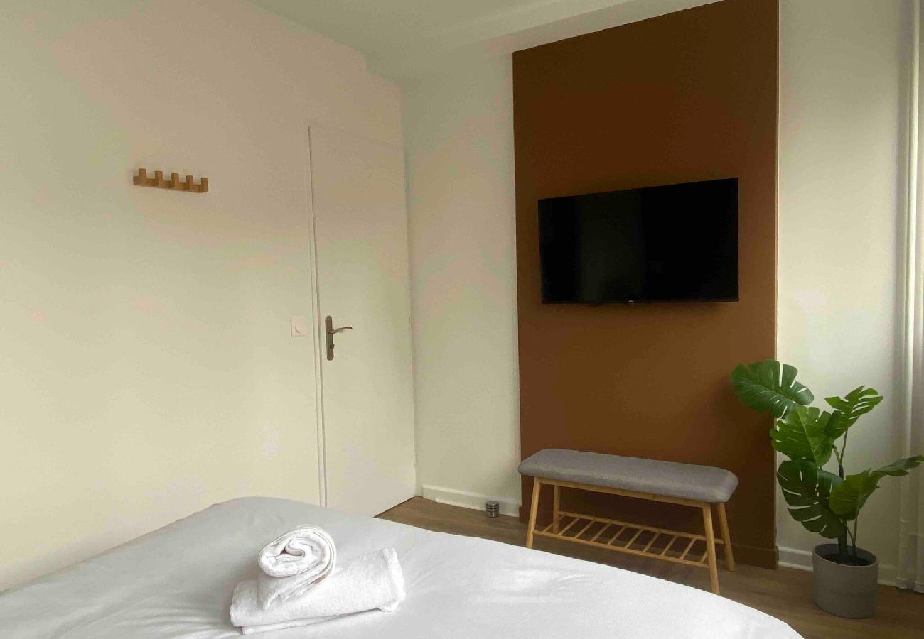 Appartement à Chamalières - Pasteur - Appart 40m2 cosy neuf avec garage privé