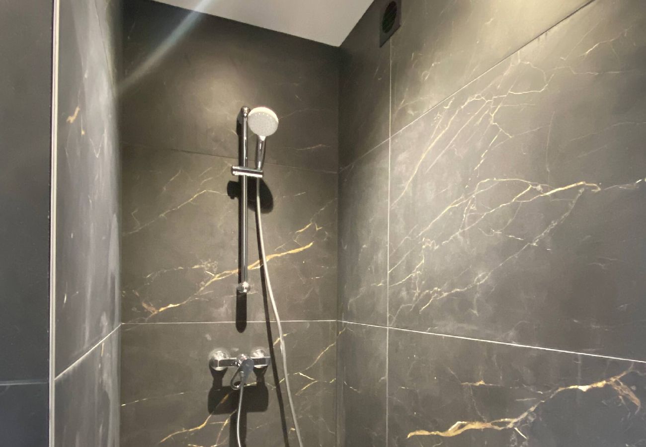 Appartement à Chamalières - Pasteur - Appart 40m2 cosy neuf avec garage privé