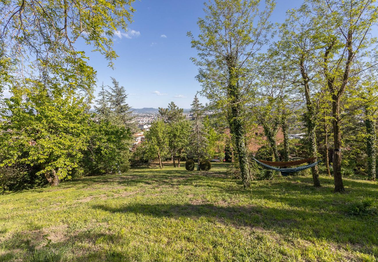 Villa à Clermont-Ferrand - Villa de la terre vers le ciel