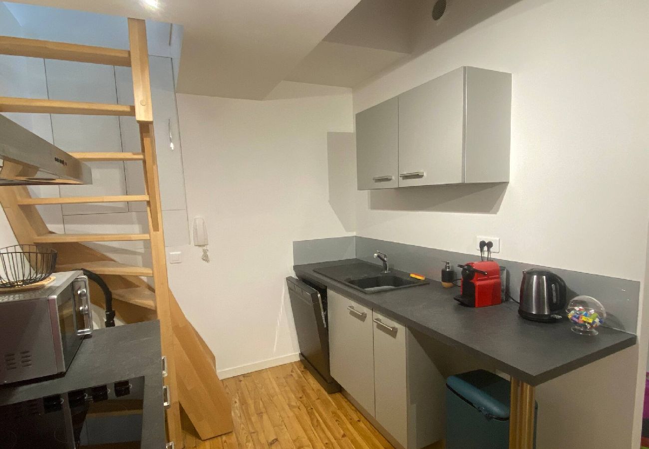 Appartement à Clermont-Ferrand - Le Ballainvillier - Appart calme en centre-ville