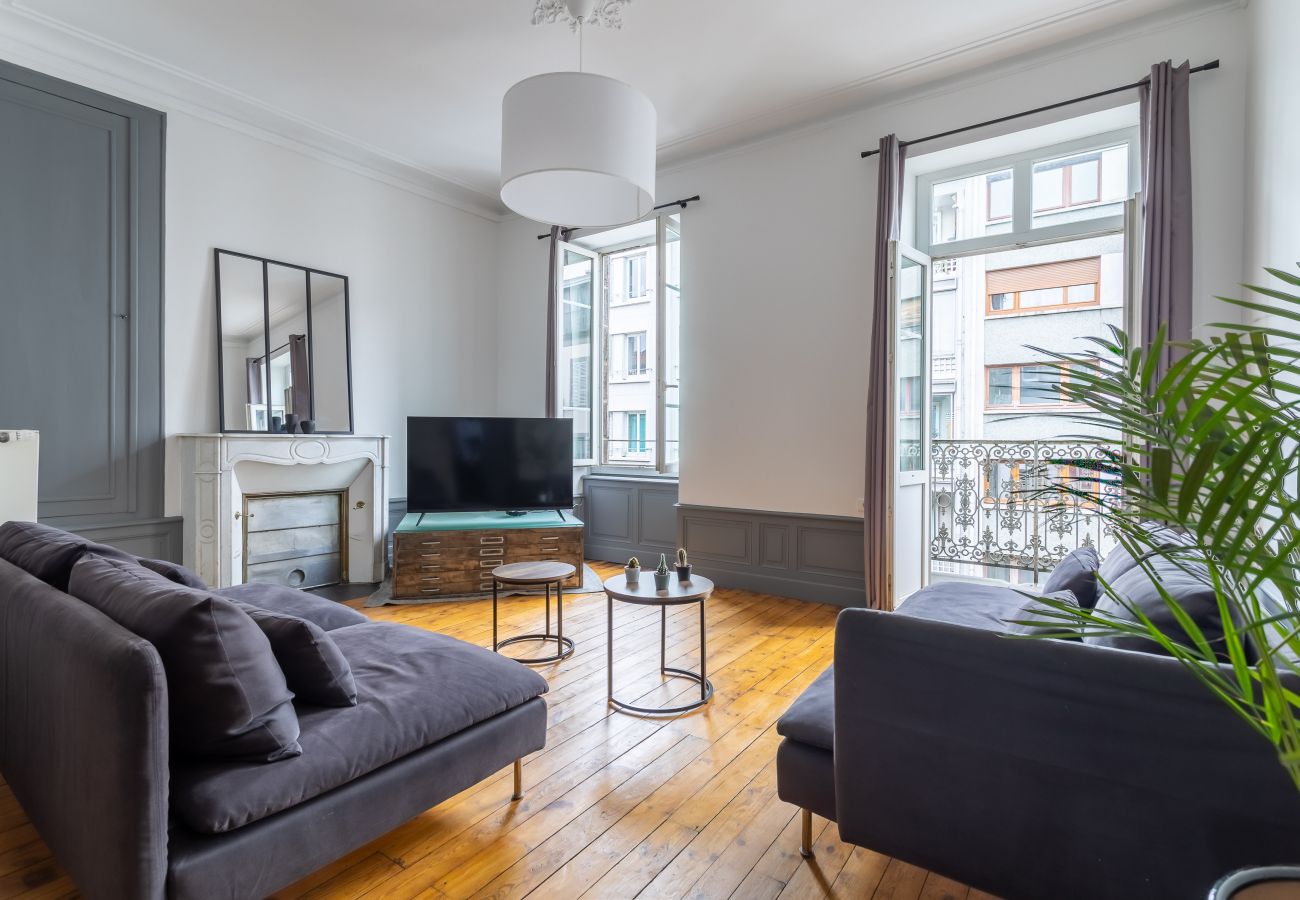 Appartement à Clermont-Ferrand - Lafayette - Appart chic centre-ville proche Lecoq