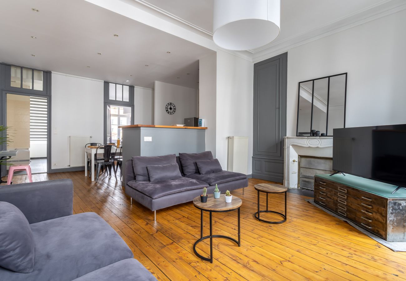 Appartement à Clermont-Ferrand - Lafayette - Appart chic centre-ville proche Lecoq