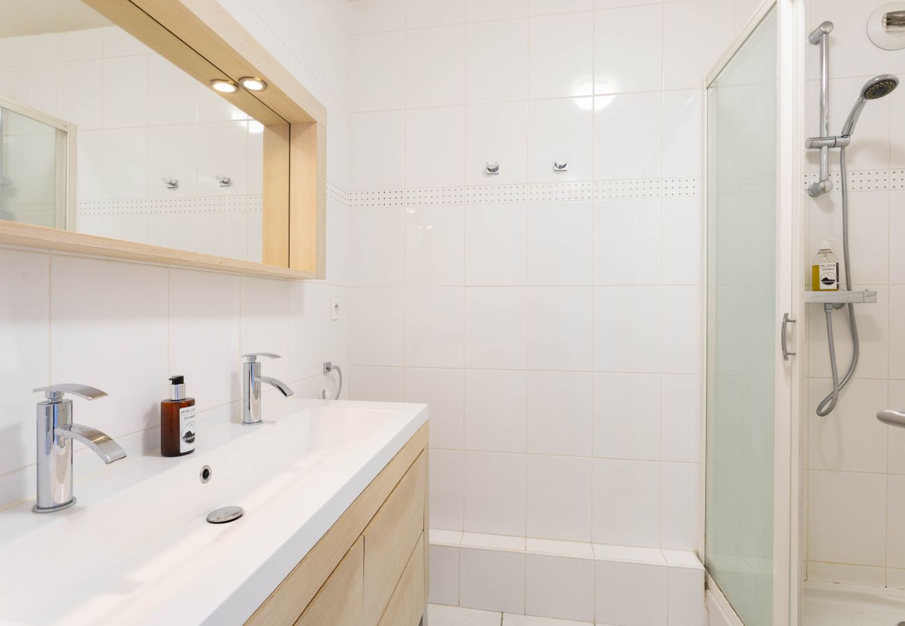 Appartement à Chamalières - Passerelle - Appart centre-ville balcon & garage