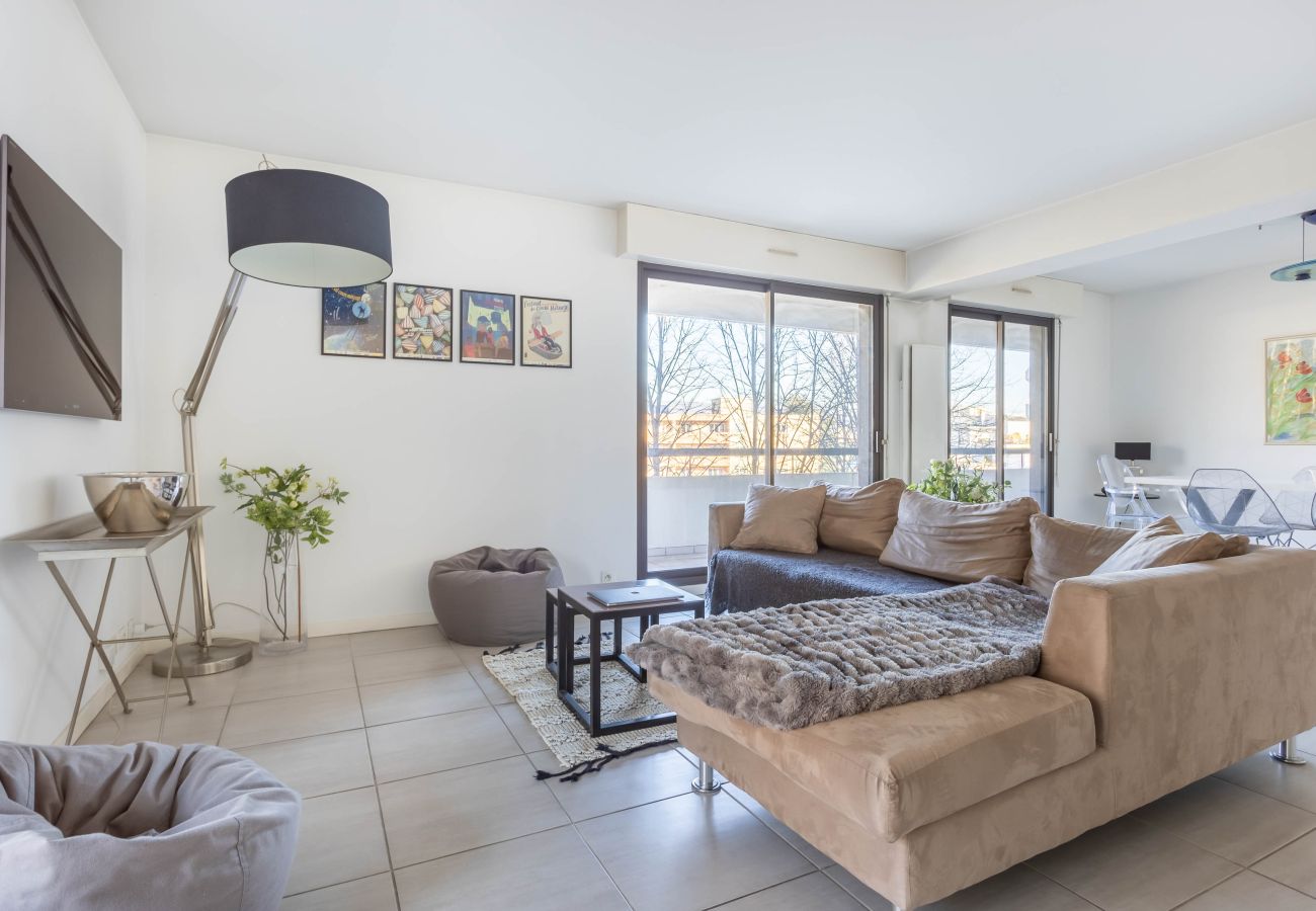 passerelle. Clermont Conciergerie lokym