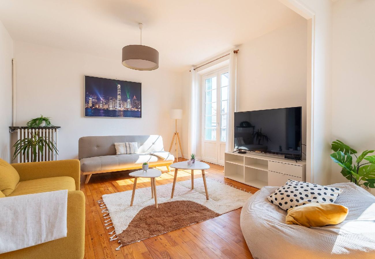 Appartement à Clermont-Ferrand - Le Drelon - Appt chic en centre-ville & garage pv