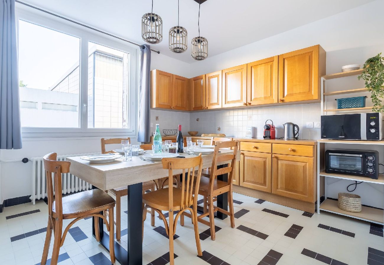 Appartement à Clermont-Ferrand - Bruyant 1er- Appt cosy au calme à 9min à pied du t