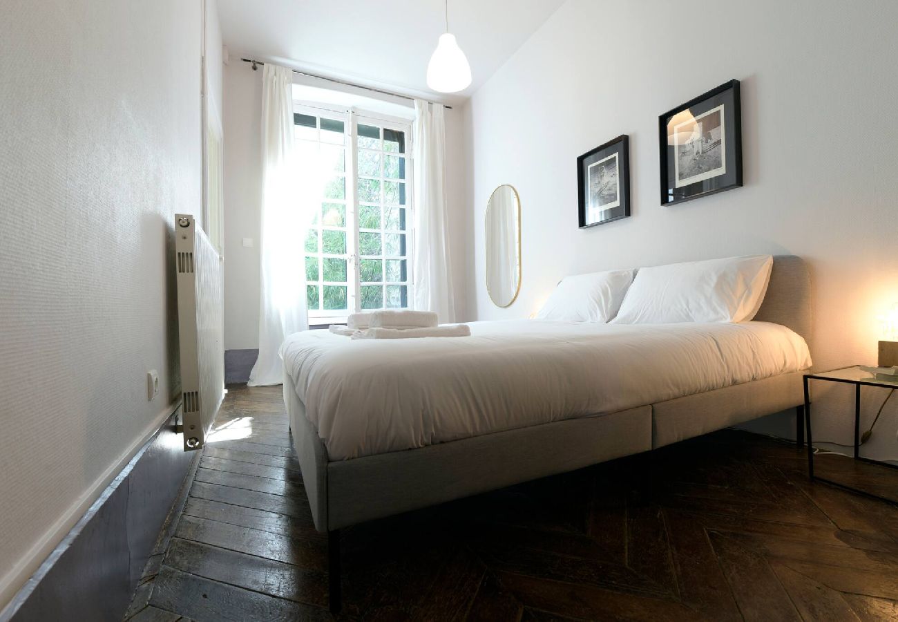 Appartement à Clermont-Ferrand - L'insolite - Appart 53m2, cosy & proche cathédrale