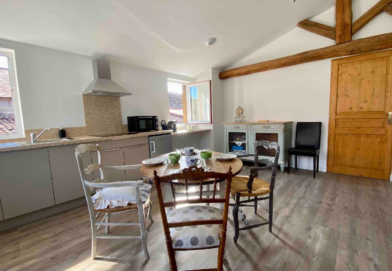 Appartement à Saint-Saturnin - Snoop - Gîte Coeur du Village - Calme & Balade