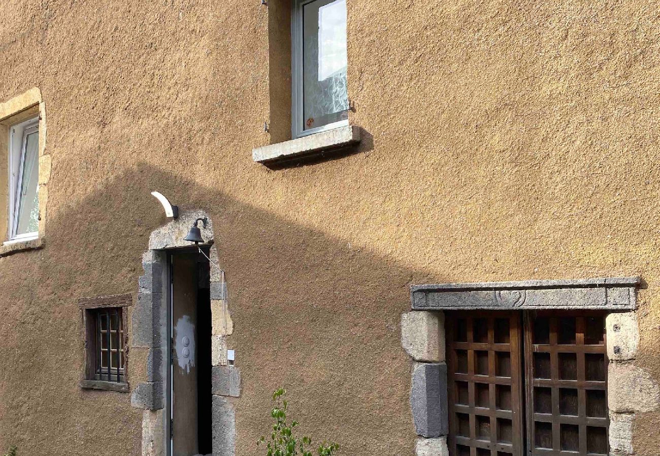 Appartement à Saint-Saturnin - Snoop - Gîte Coeur du Village - Calme & Balade