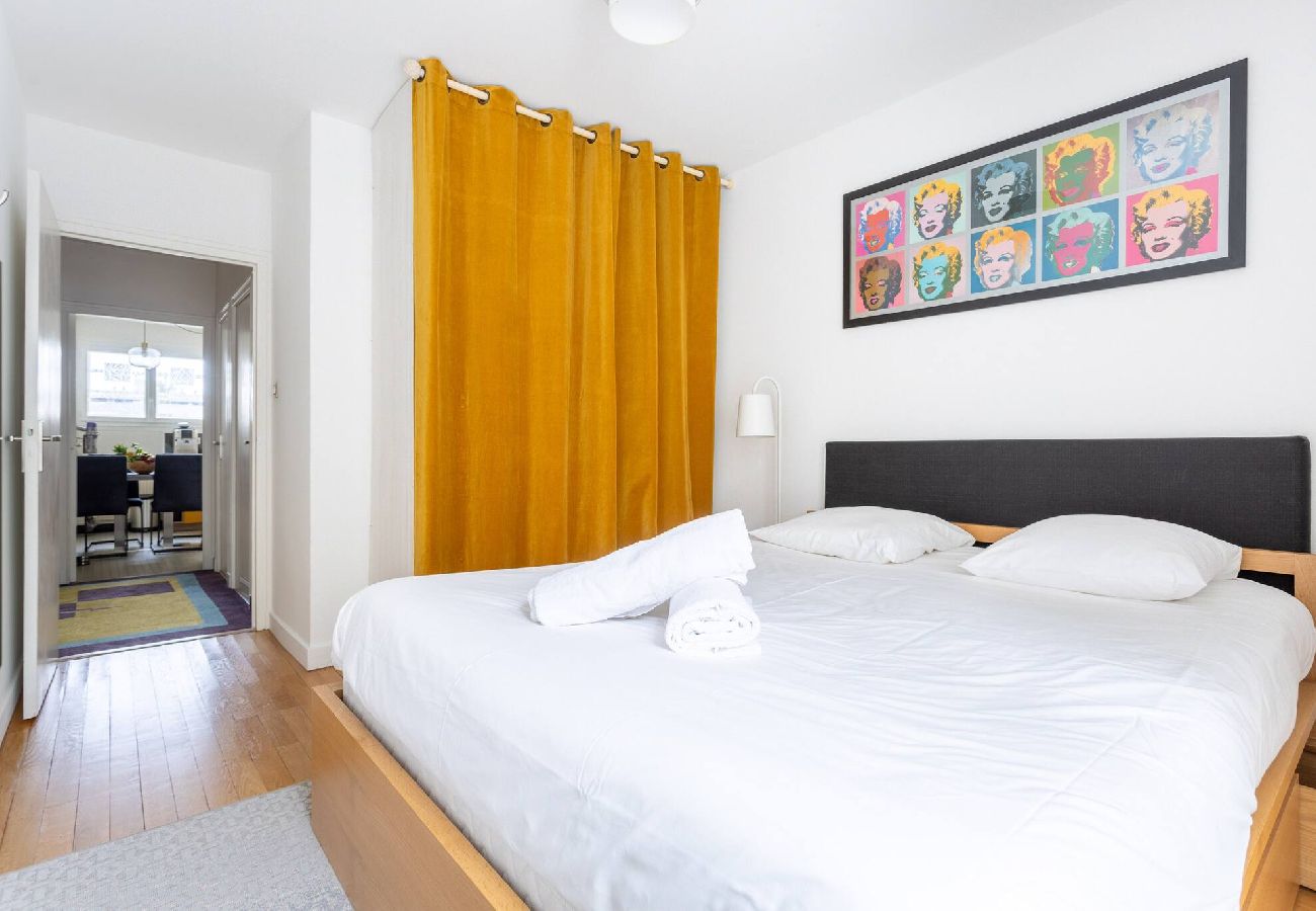 Appartement à Chamalières - Jean Jaures - Appart Moderne avec Balcon & Parking