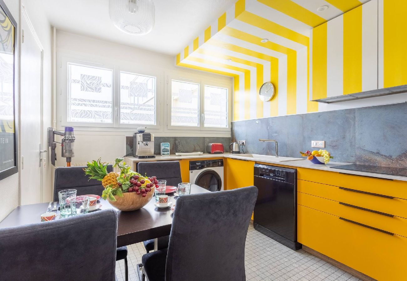 Appartement à Chamalières - Jean Jaures - Appart Moderne avec Balcon & Parking