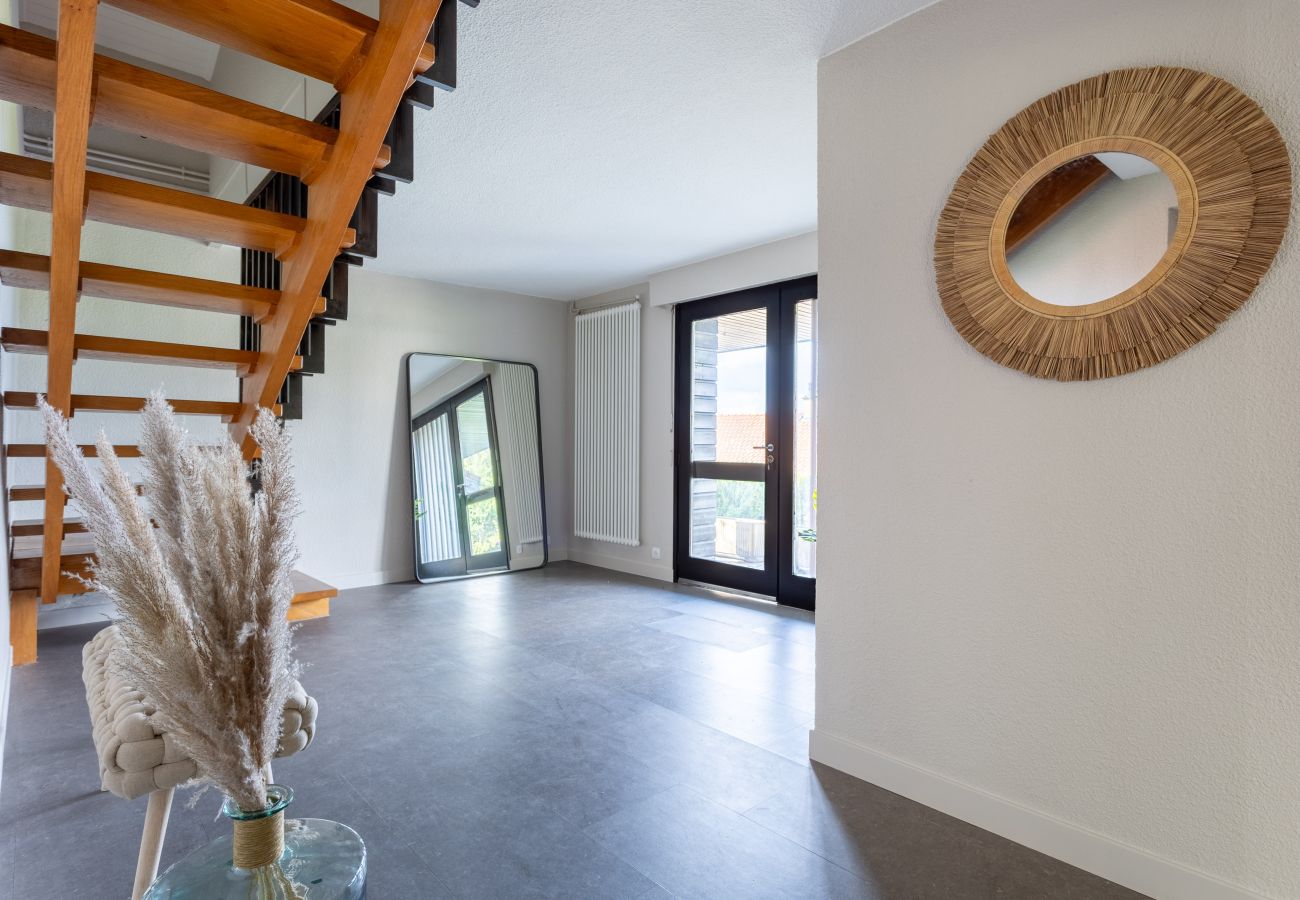 Maison à Ceyrat - Ceyrat - Maison chic, calme avec jardin et vue sur