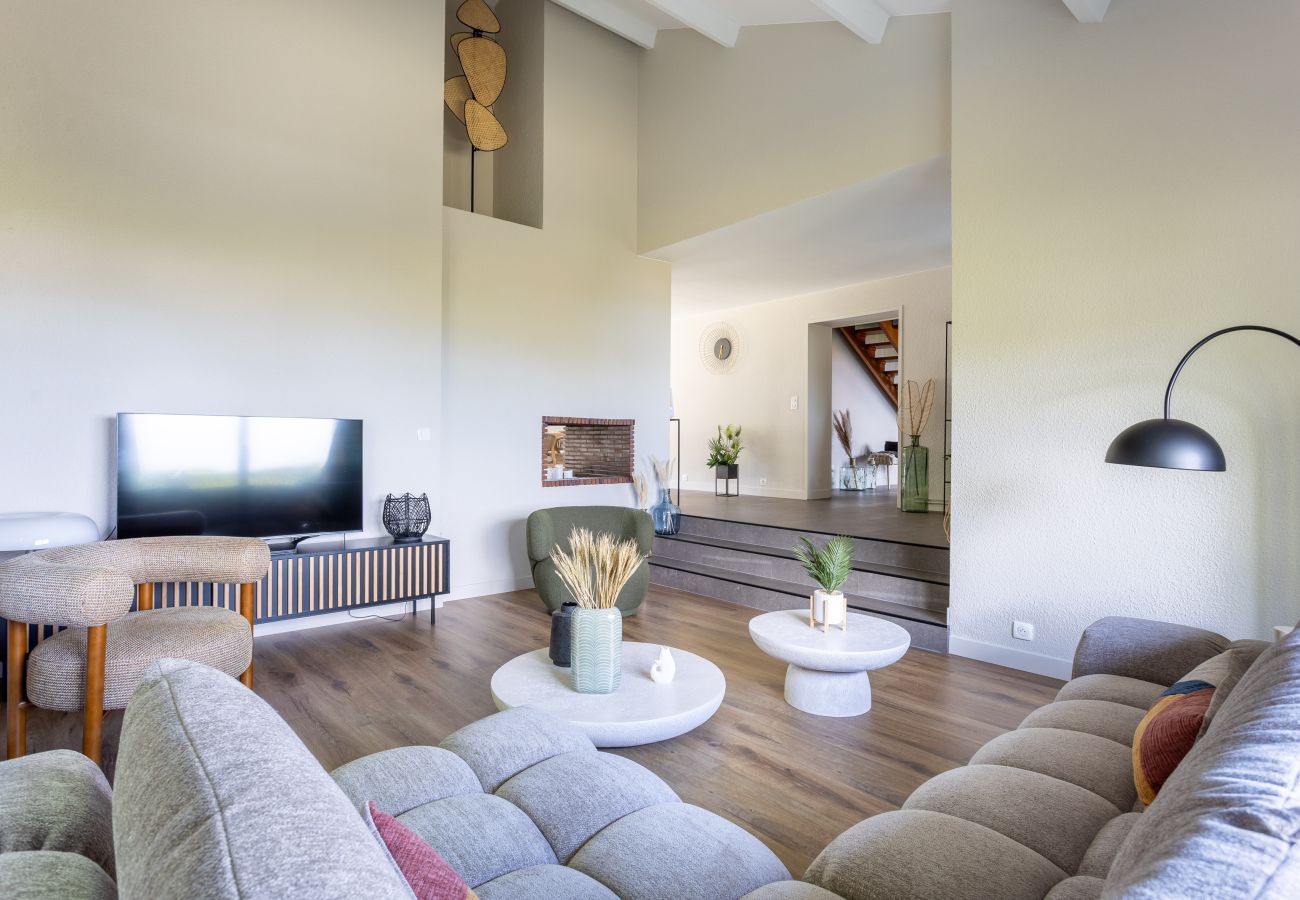 Maison à Ceyrat - Ceyrat - Maison chic, calme avec jardin et vue sur