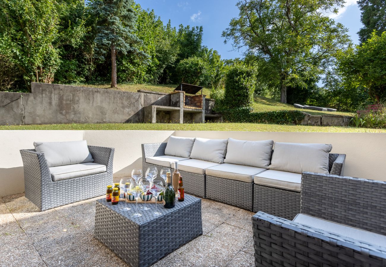 Maison à Ceyrat - Ceyrat - Maison chic, calme avec jardin et vue sur