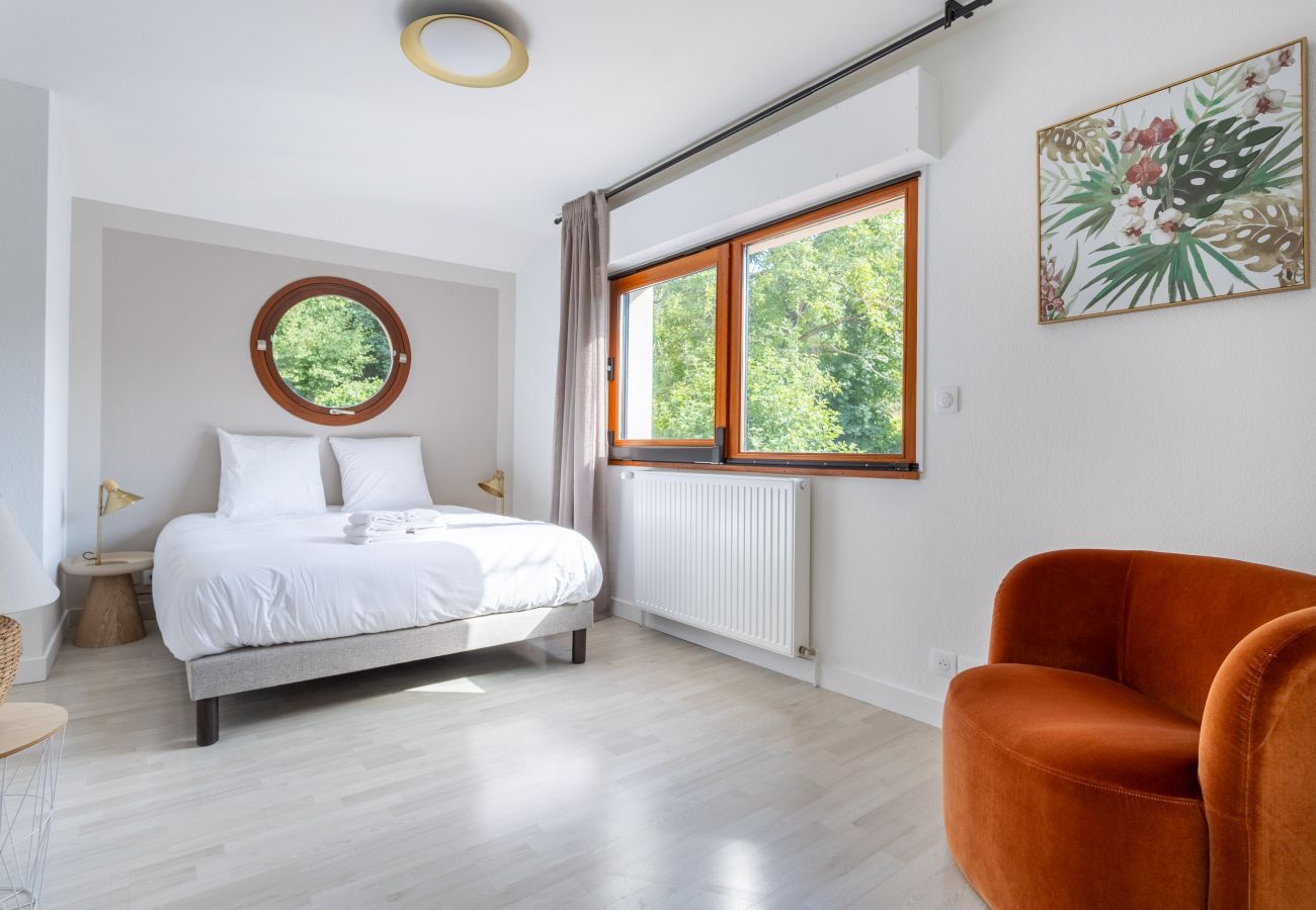 Maison à Ceyrat - Ceyrat - Maison chic, calme avec jardin et vue sur