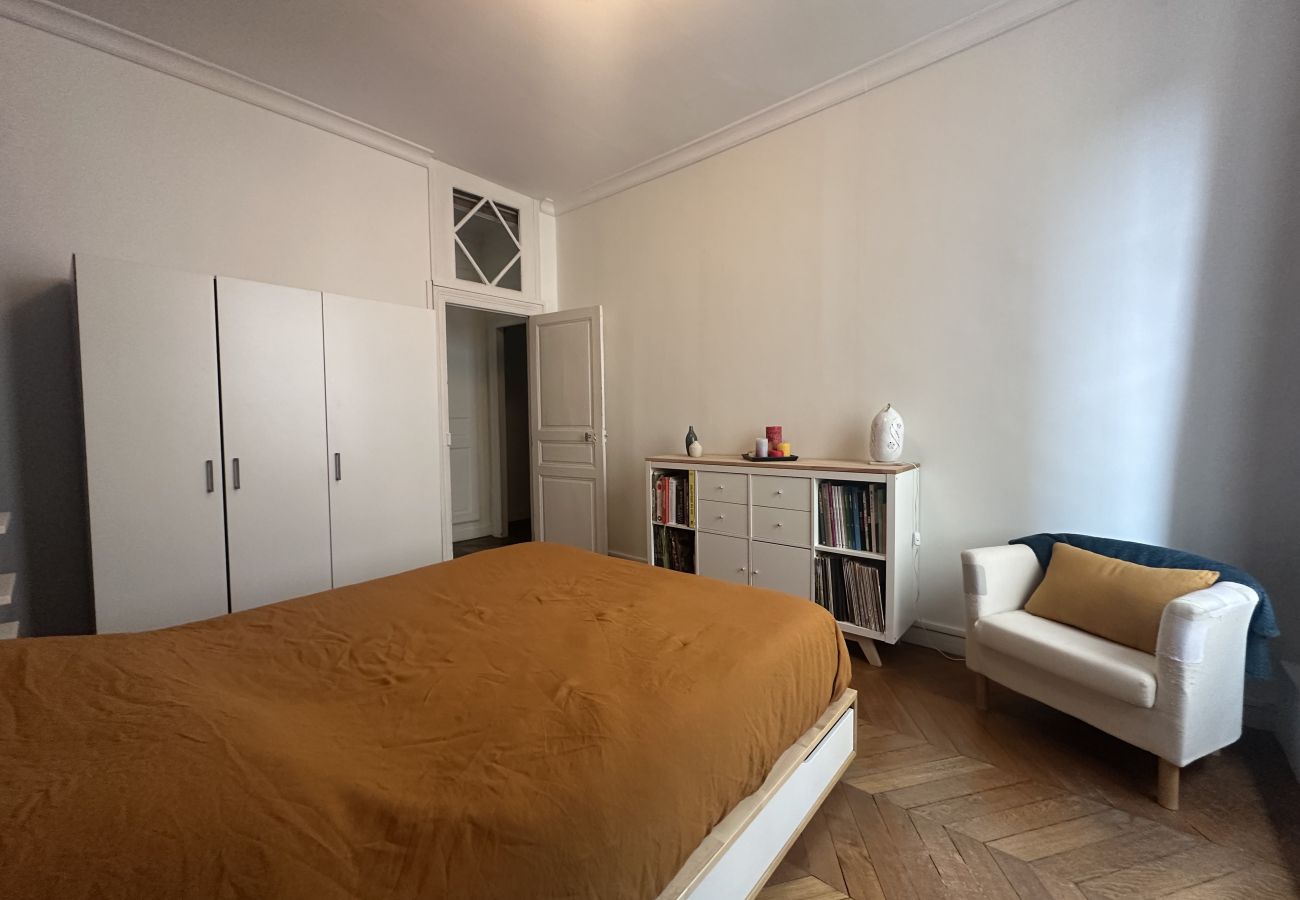 Appartement à Clermont-Ferrand - Herem Charme de l ancien en centre ville