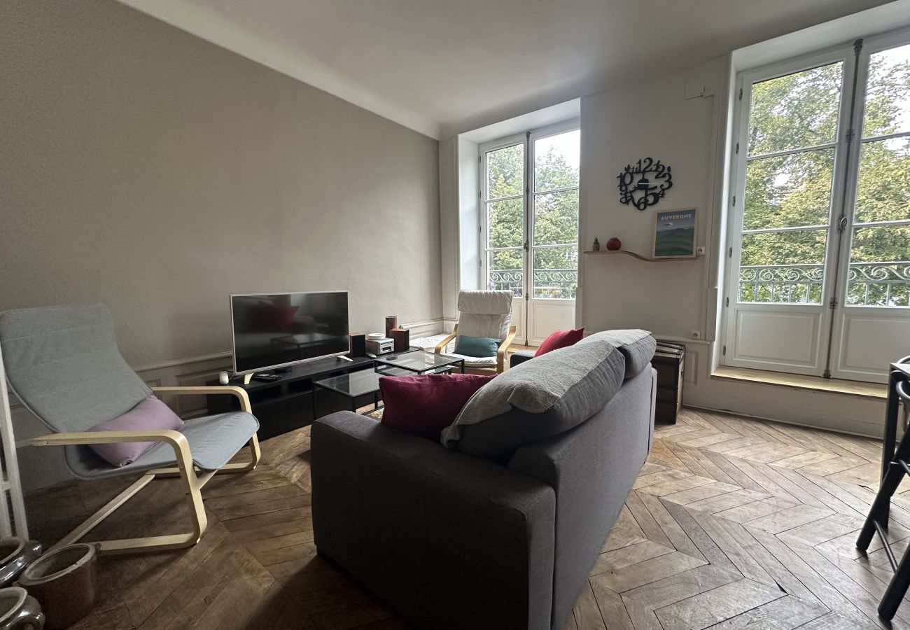 Appartement à Clermont-Ferrand - Herem Charme de l ancien en centre ville