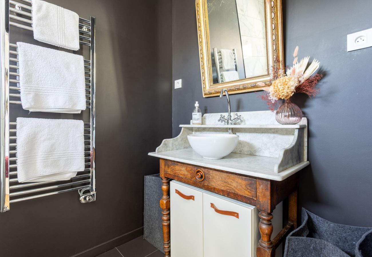 Appartement à Clermont-Ferrand - 153- Lumineux Calme & Climatisé